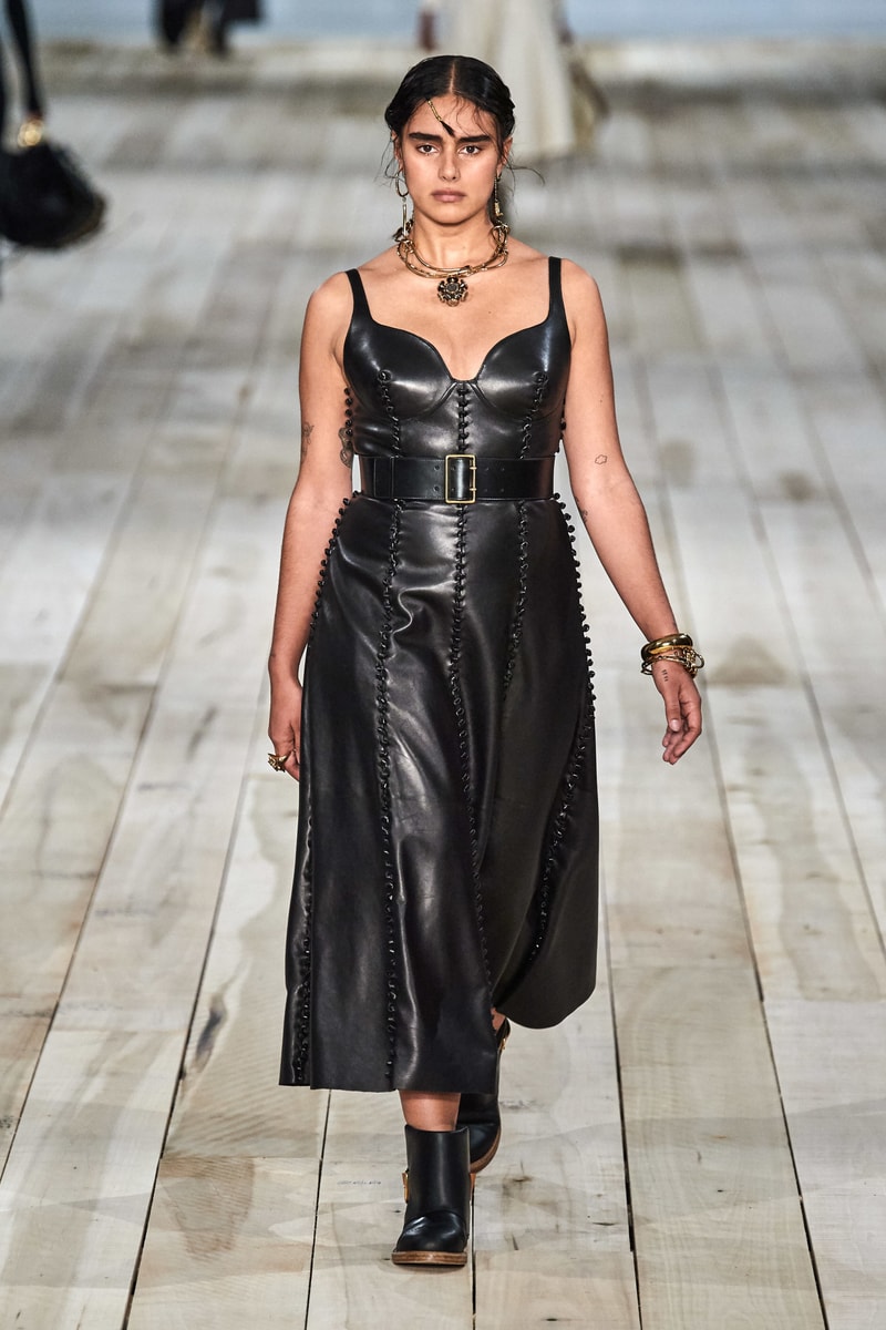 Alexander mcqueen spring 2020 ready to wear