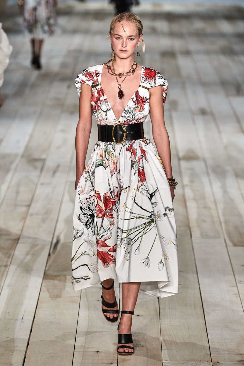 Alexander mcqueen spring 2020 ready to wear