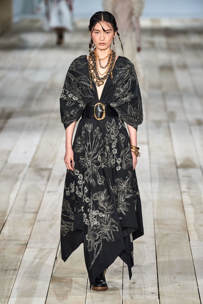 Alexander mcqueen spring 2020 ready to wear