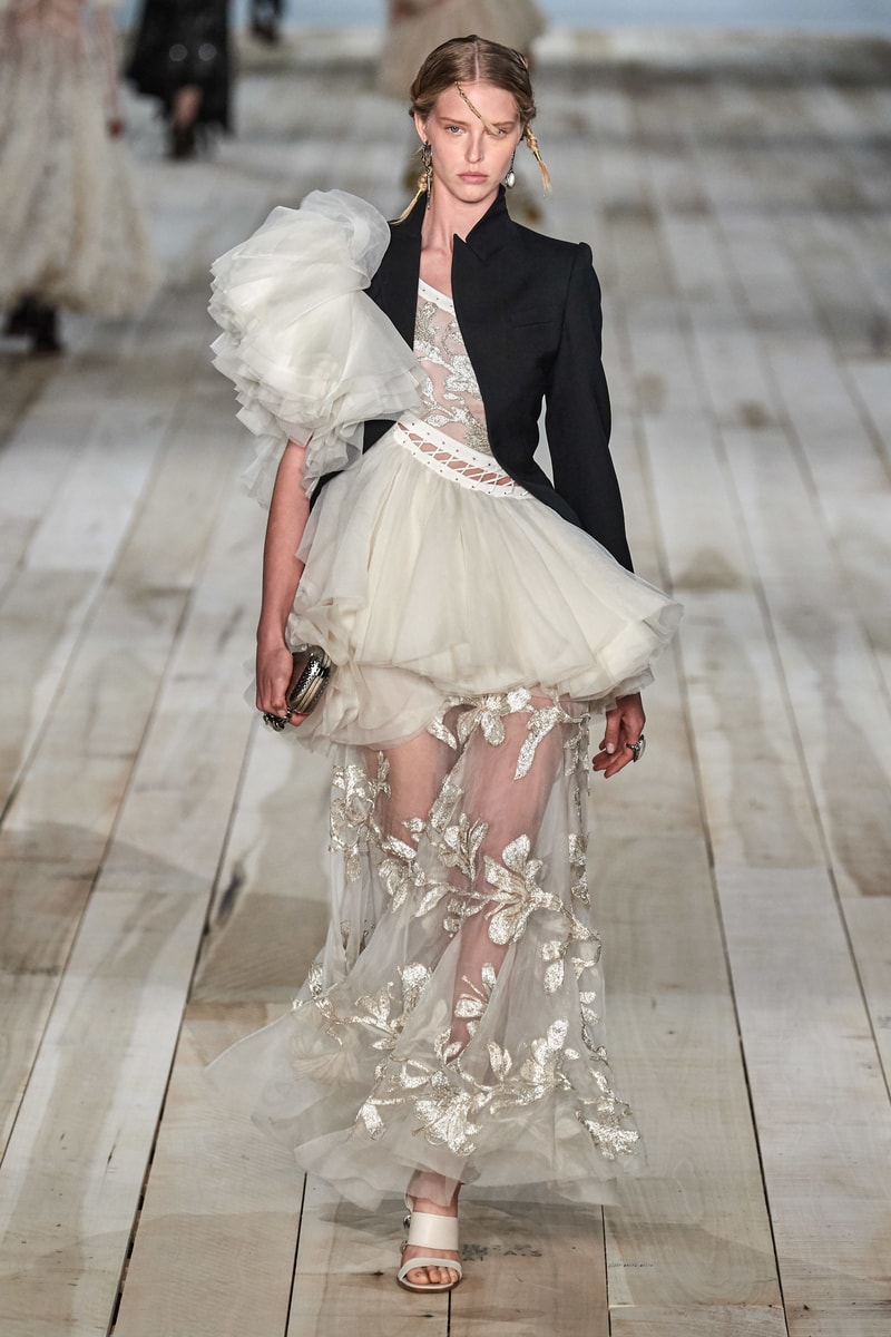 Alexander mcqueen spring 2020 ready to wear