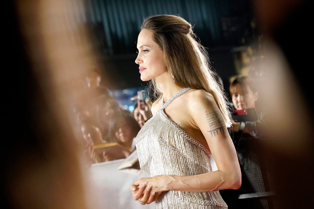 Angelina Jolie Shines In Ralph & Russo Couture