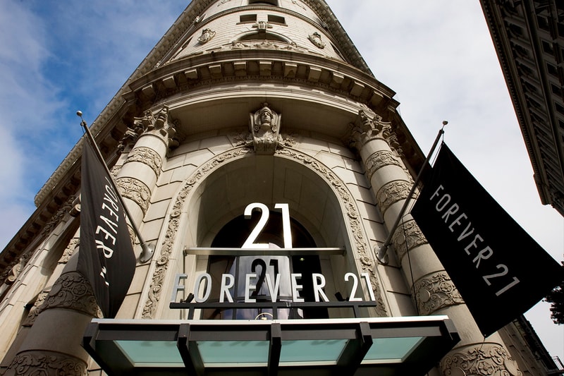 Forever 21 Store