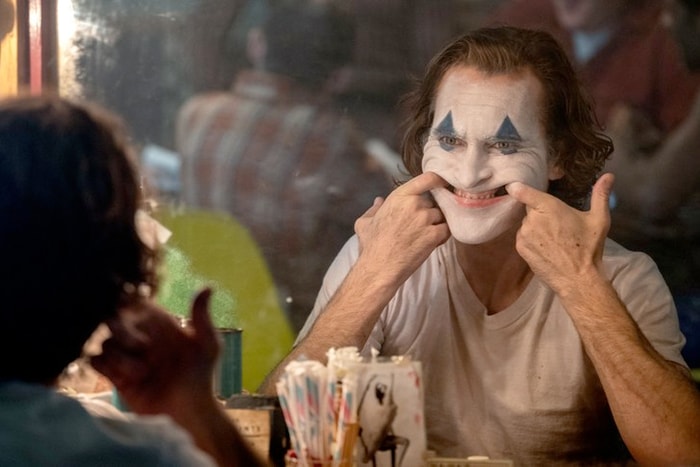 《Joker》電影播映途中,警方接到了疑似槍擊報案電話!