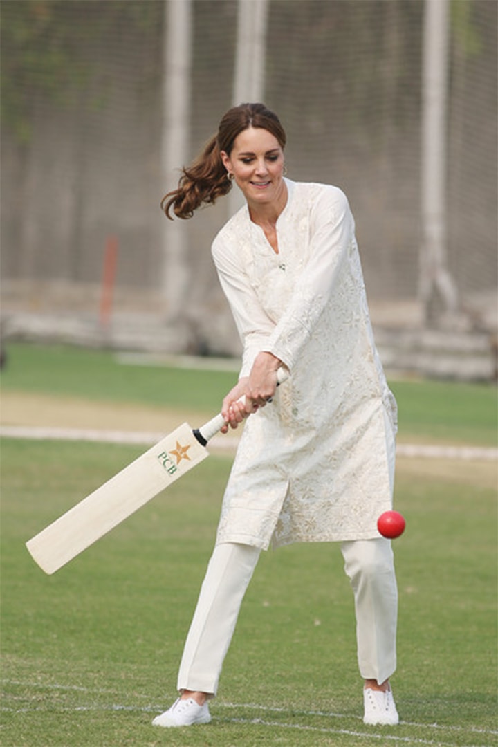 Kate Middleton Trotters White Hampton Canvas Plum Shoes
