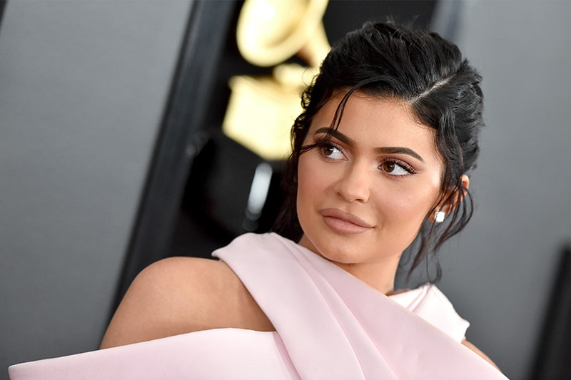 kylie jenner hailey justin bieber wedding dress