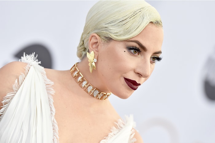 Lady Gaga 堅持浸冰浴的習慣,讓我們知道她不但是藝術家更是運動員!