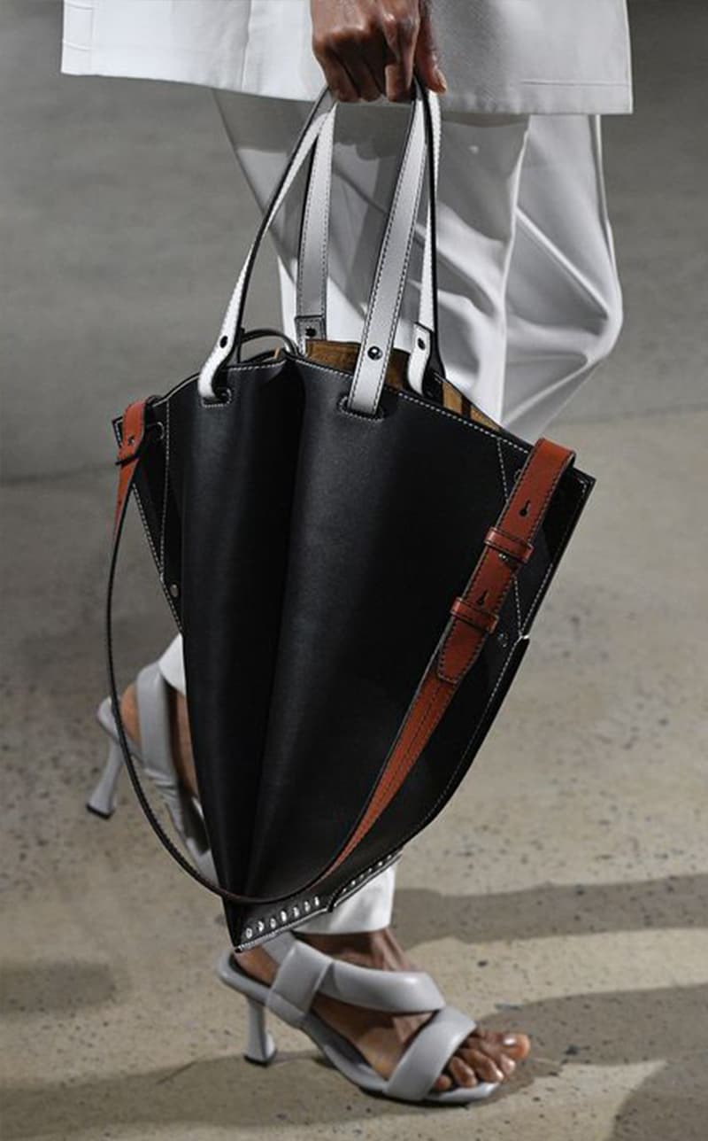 2020 Spring Fashion Week Runway 100 Best Handbags