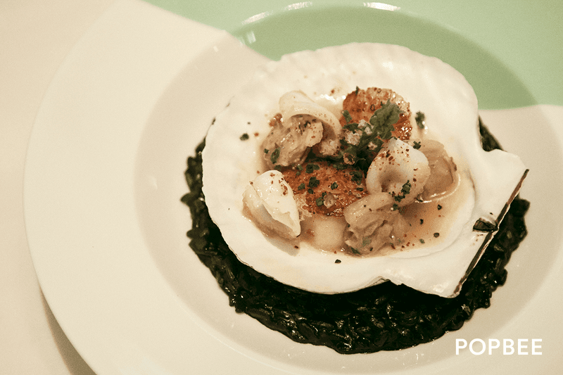 hong kong tsim sha tsui The Tiffany Blue Box Cafe