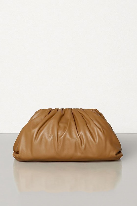 bottega veneta pounch clutch new color