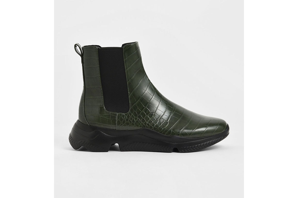 Croc-Effect Chunky Sole Chelsea Boots