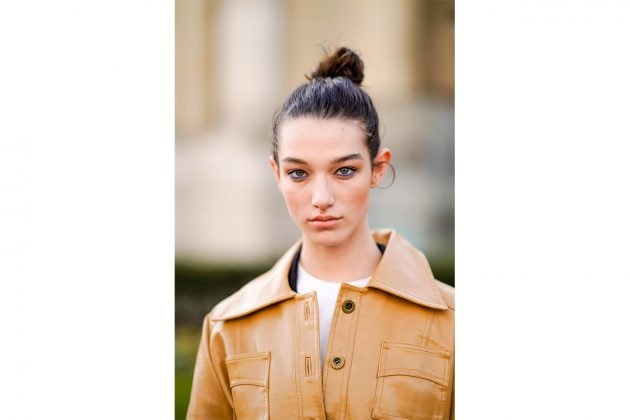 Easy Hairstyles Idea Sleek Ponytail Messy Topknot Headband Hair Accessories Hair Styling