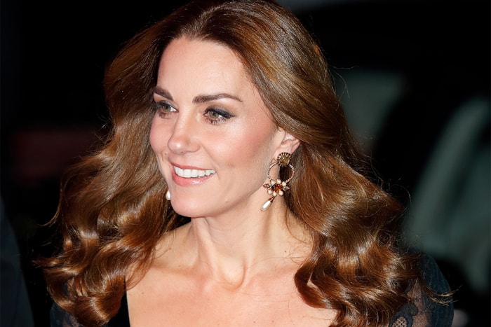 Kate Middleton 穿 Alexander McQueen 禮服絕美現身!無瑕氣質艷壓全場
