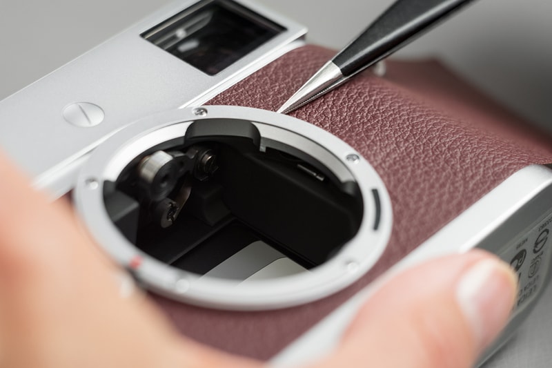 Leica camera a la carte services