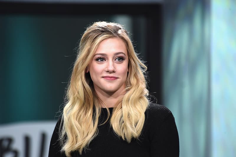 lili reinhart photoshop apps body tune mental health social media self love