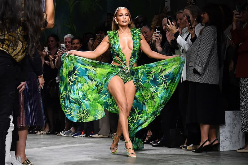 Jennifer Lopez Versace