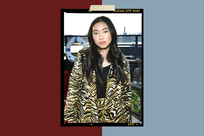 一直被貼上「亞裔女生」、「醜」等標籤，Awkwafina 卻用生命拒絕定型！