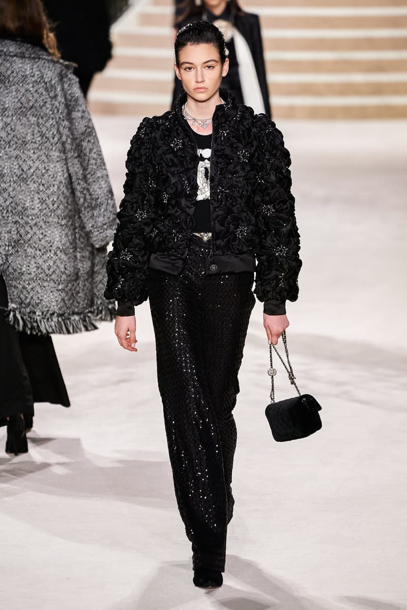 chanel Métiers d'art 2020 pre-fall show cambon 31