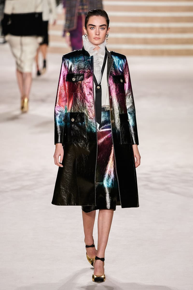 chanel Métiers d'art 2020 pre-fall show cambon 31