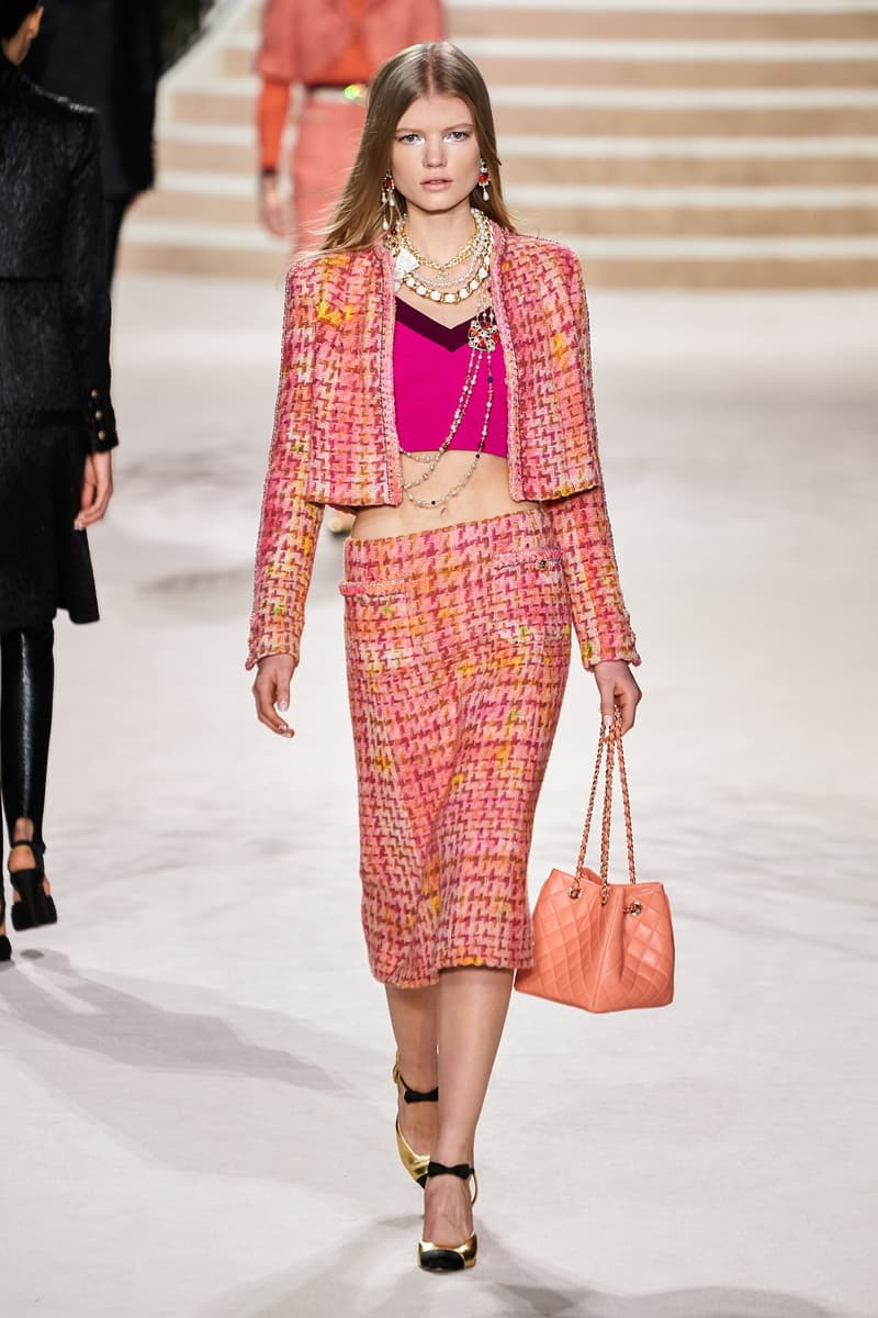 chanel Métiers d'art 2020 pre-fall show cambon 31