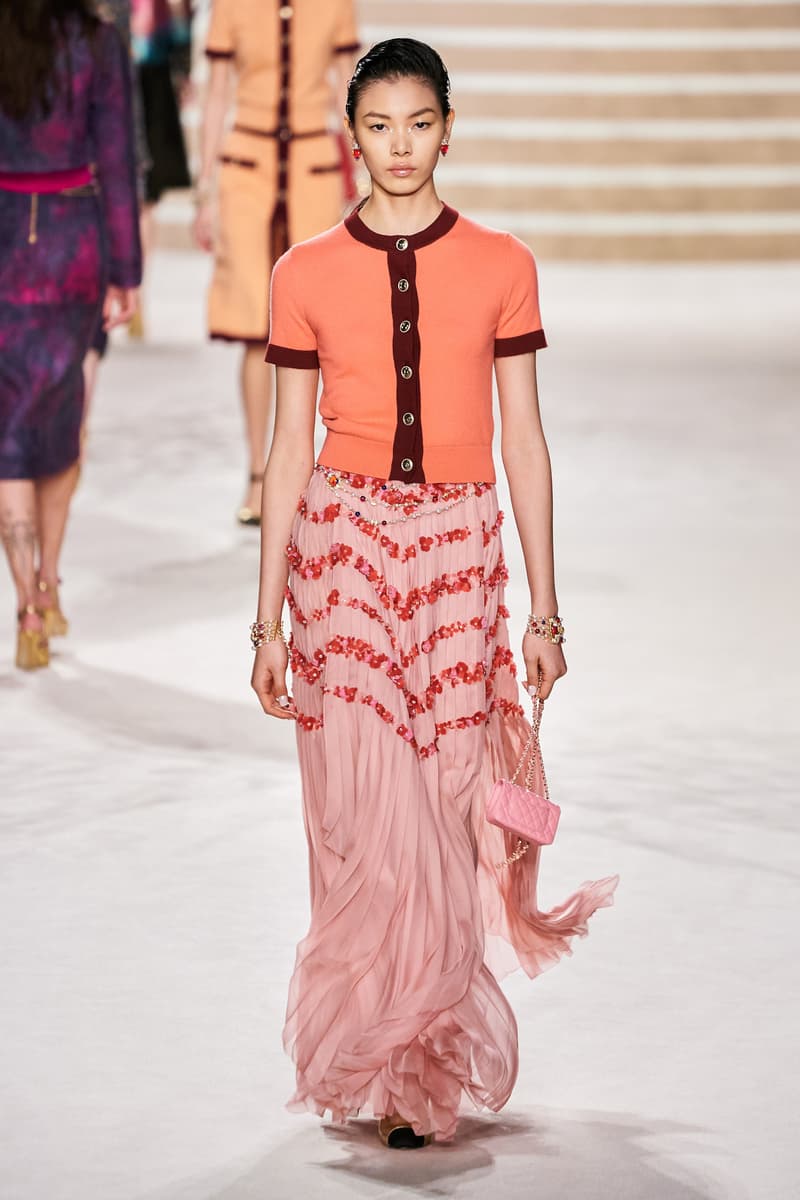 chanel Métiers d'art 2020 pre-fall show cambon 31