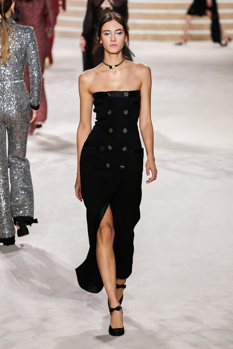 chanel Métiers d'art 2020 pre-fall show cambon 31