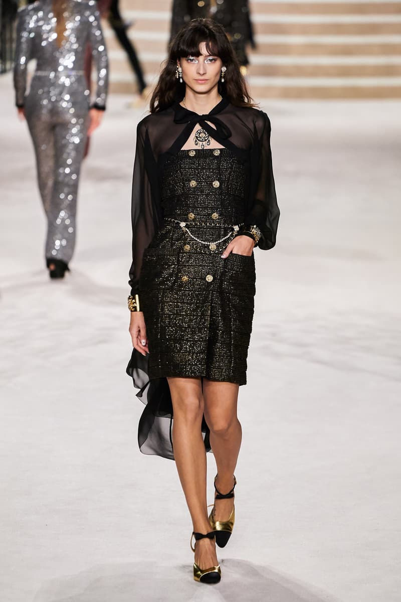 chanel Métiers d'art 2020 pre-fall show cambon 31