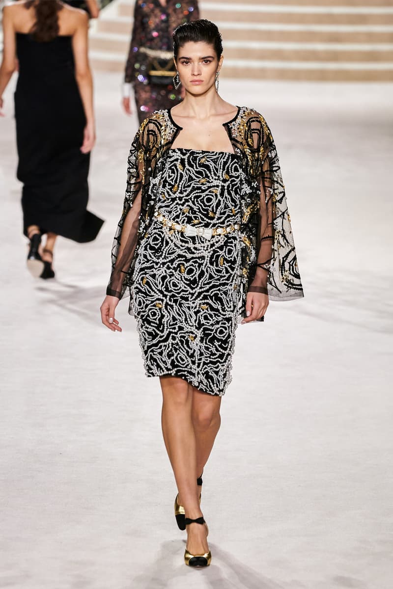 chanel Métiers d'art 2020 pre-fall show cambon 31