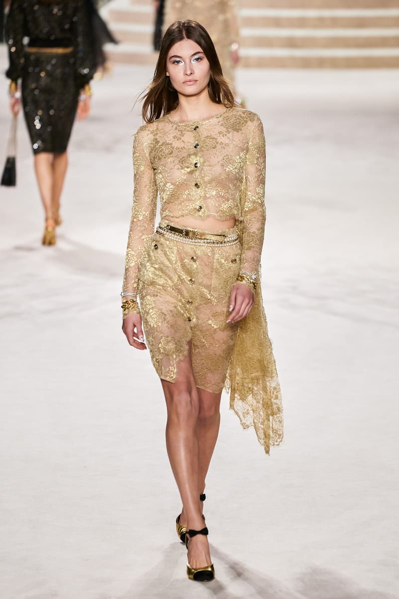 chanel Métiers d'art 2020 pre-fall show cambon 31