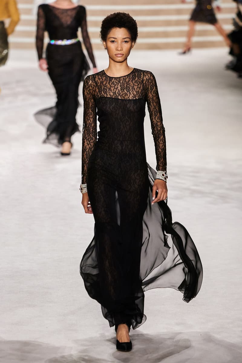 chanel Métiers d'art 2020 pre-fall show cambon 31