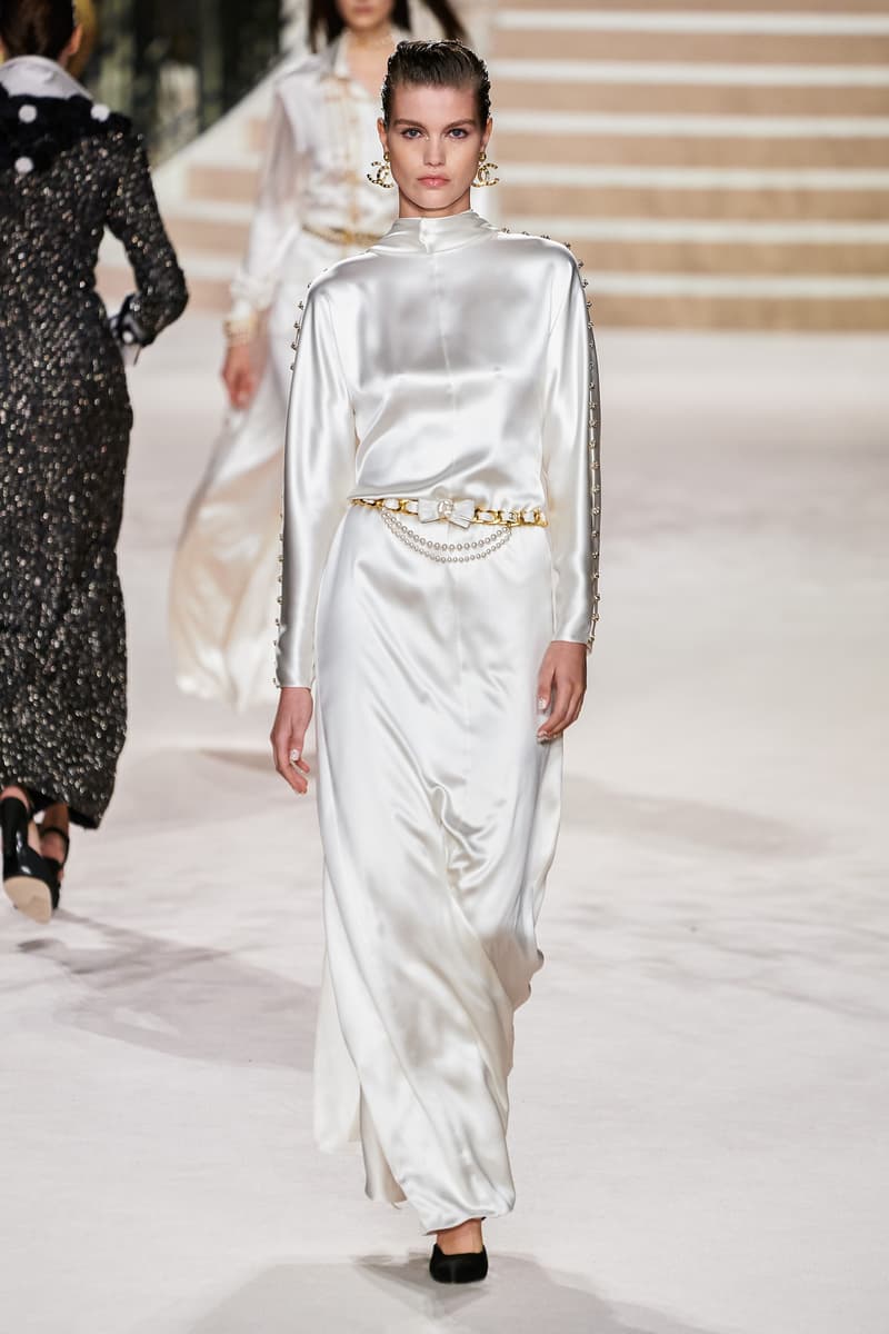 chanel Métiers d'art 2020 pre-fall show cambon 31
