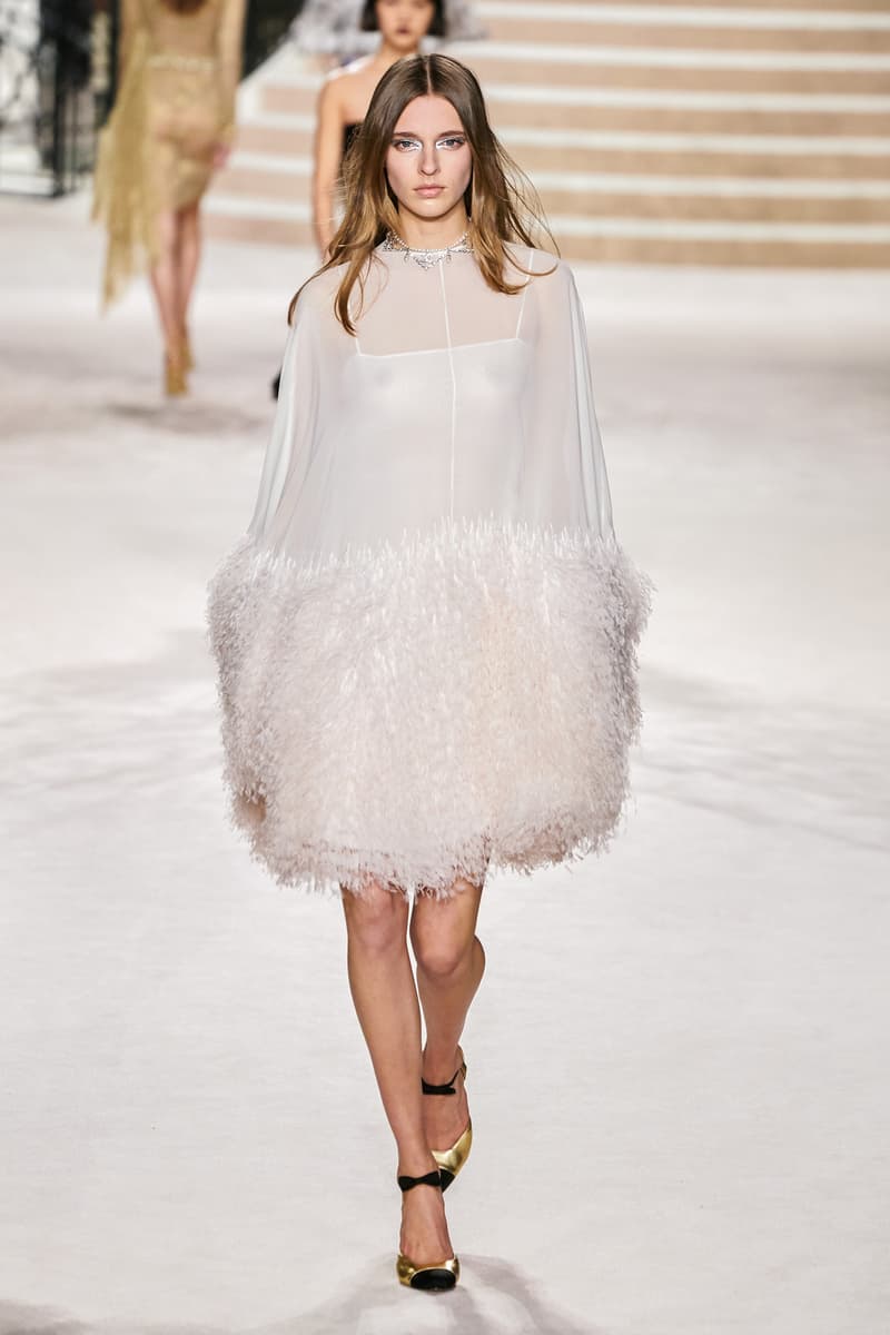 chanel Métiers d'art 2020 pre-fall show cambon 31