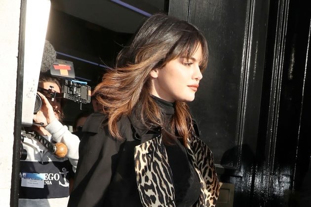 selena gomez hairstyle bangs 70's haircut inspiration celeb