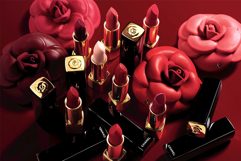 chanel-lipstick-rouge-allure-camelia