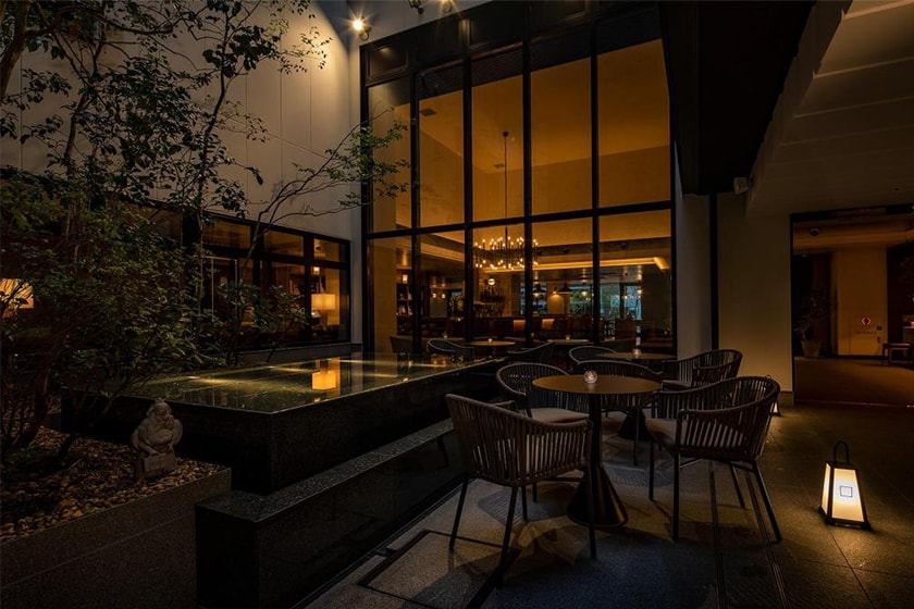 japan sakura prediction travel hotel