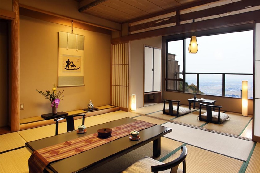 japan sakura prediction travel hotel
