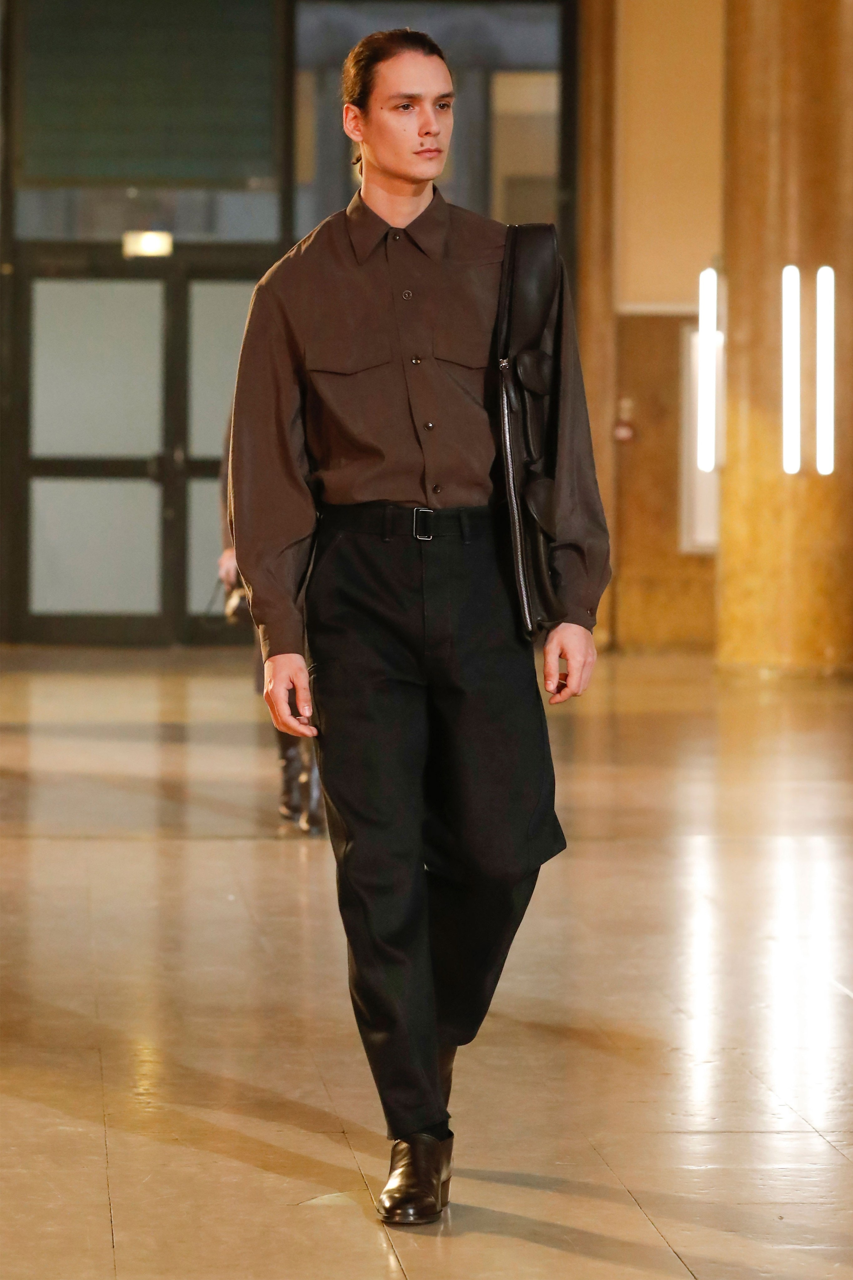 Paris fashion show fall 2020 ready to wear christophe lemaire