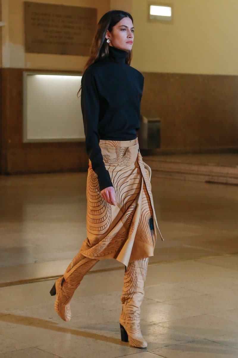 Paris fashion show fall 2020 ready to wear christophe lemaire