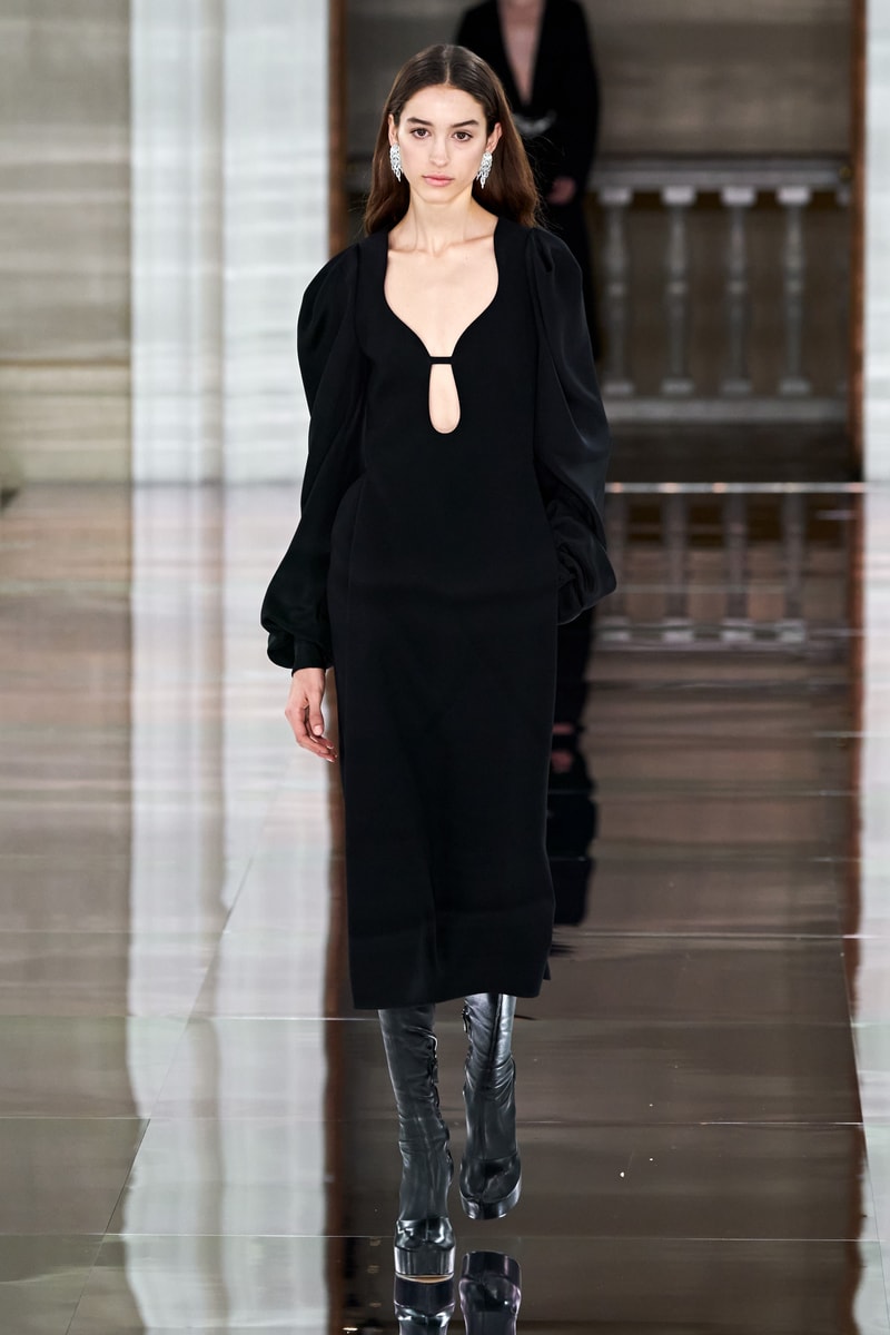 fall 2020 ready to wear Victoria beckham Lodon fashion week
