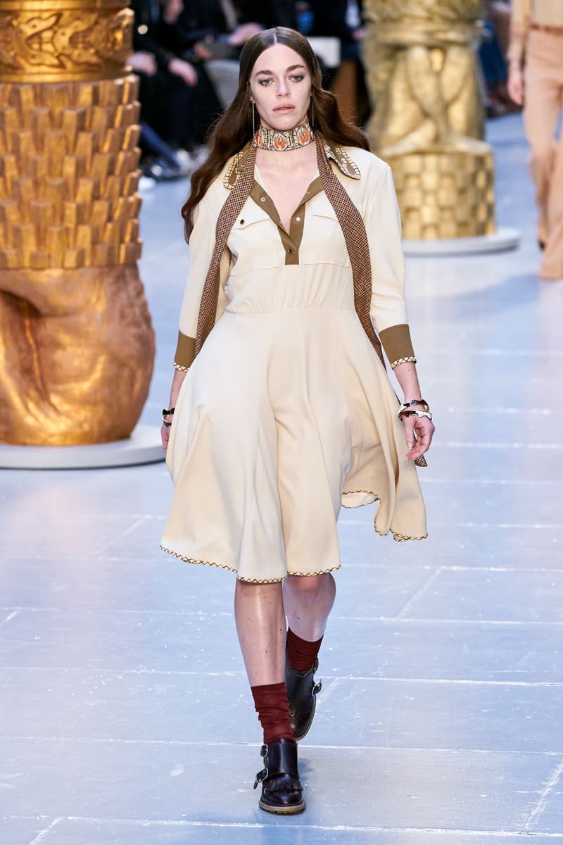Chloé paris fashion show 2020 fw Sofia Steinberg model