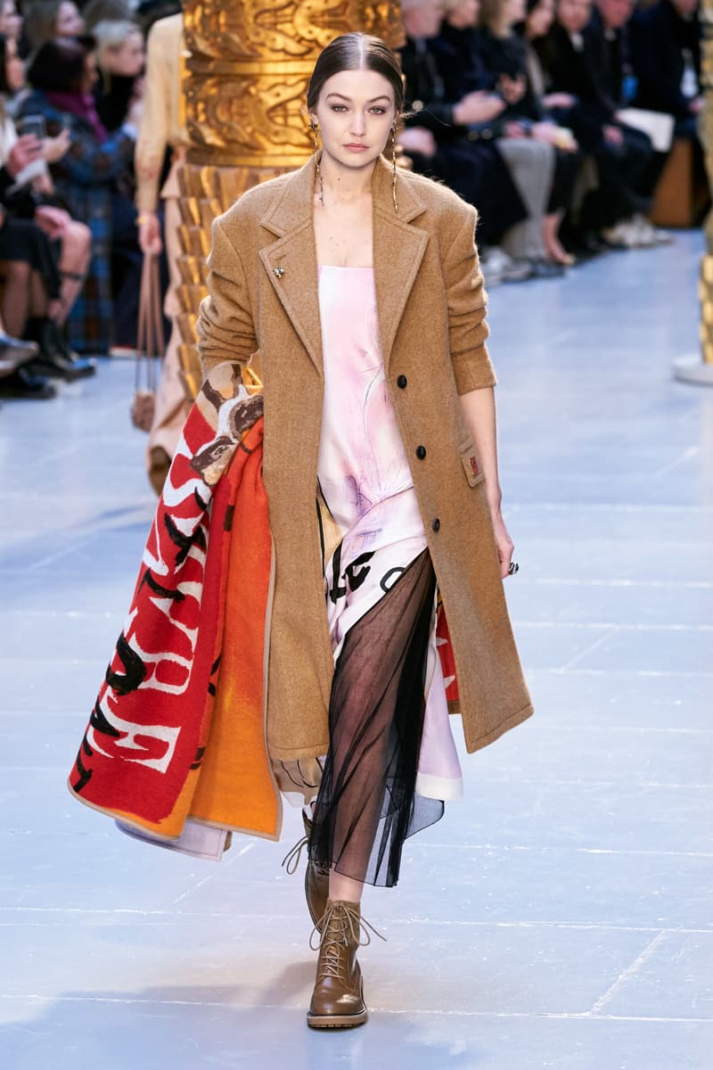 Chloé paris fashion show 2020 fw Sofia Steinberg model