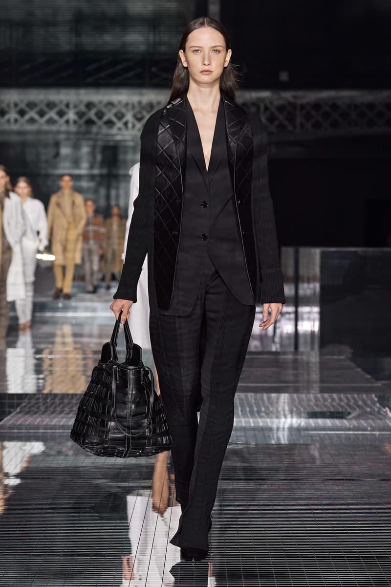 fall 2020 ready to wear burberry London fashion show