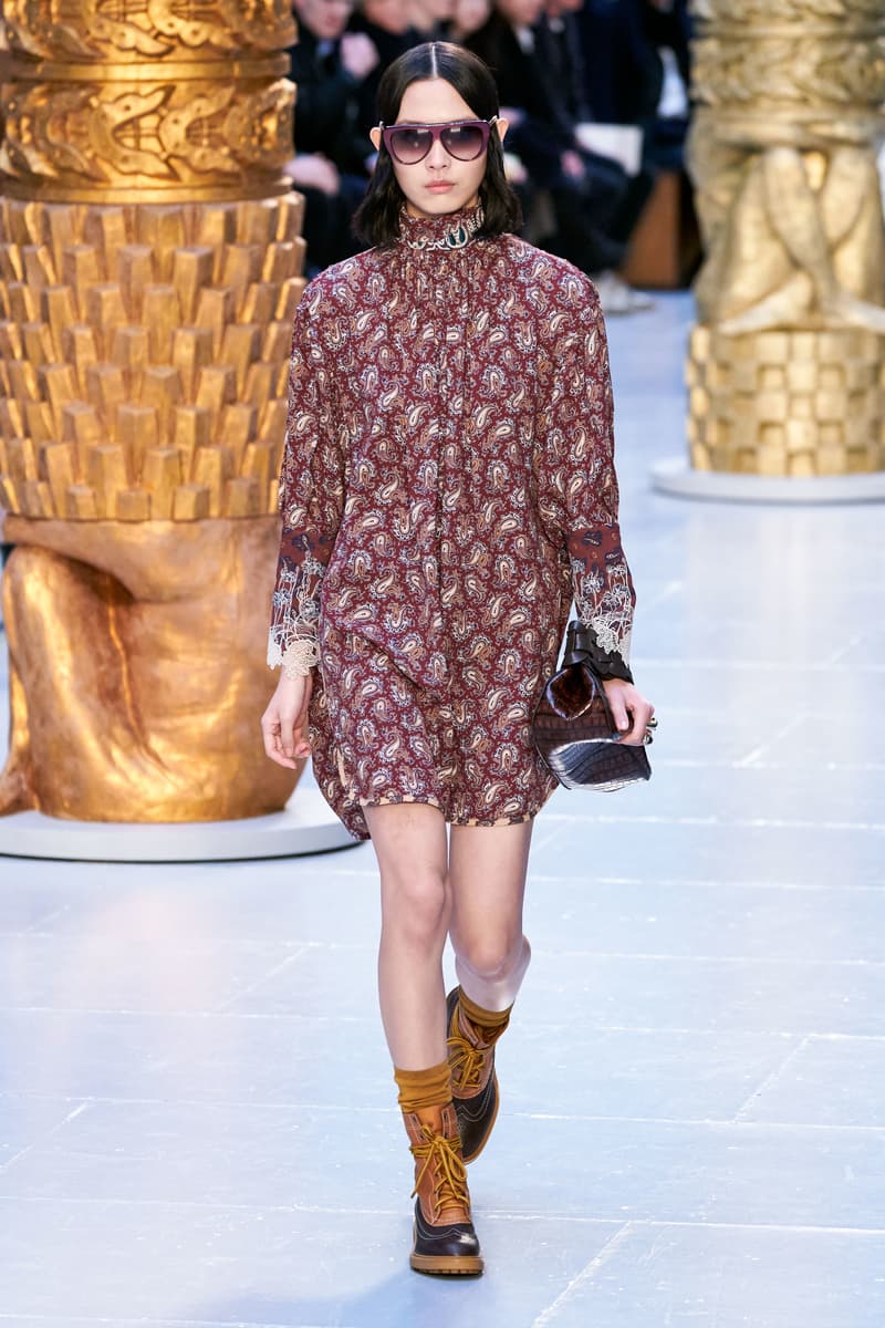 Chloé paris fashion show 2020 fw Sofia Steinberg model