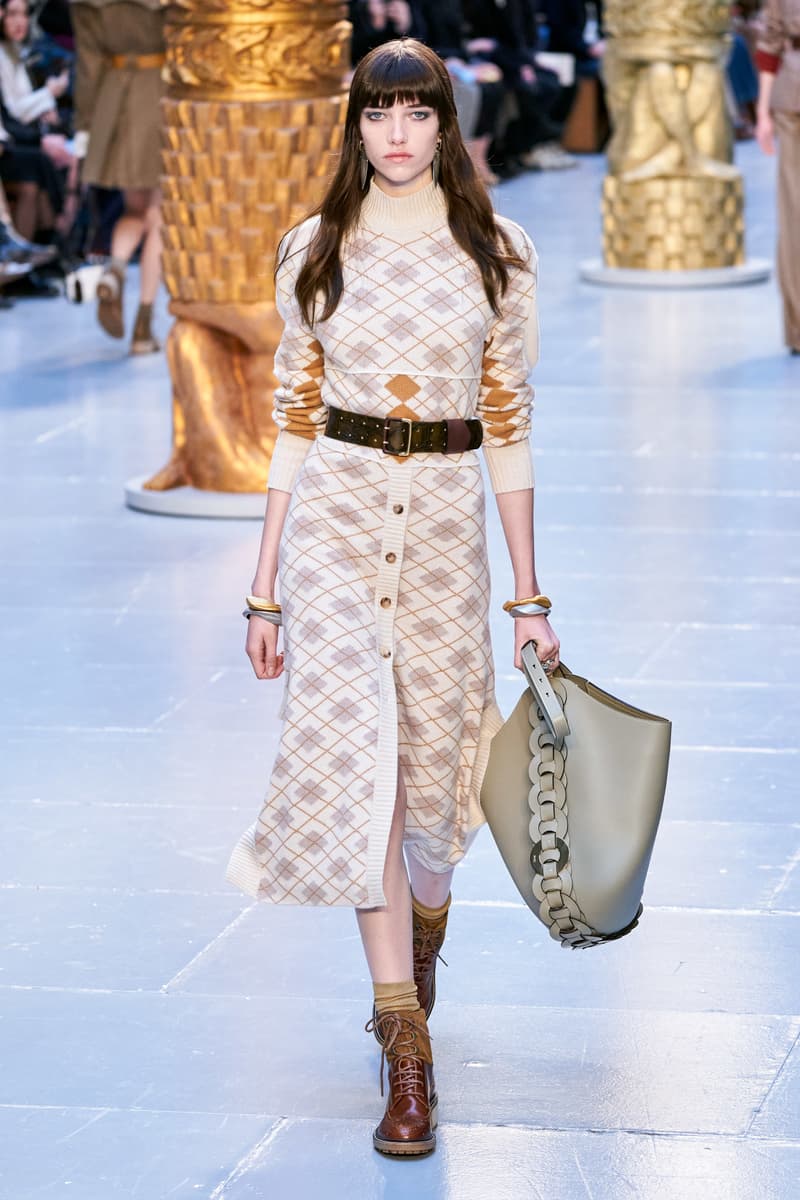 Chloé paris fashion show 2020 fw Sofia Steinberg model