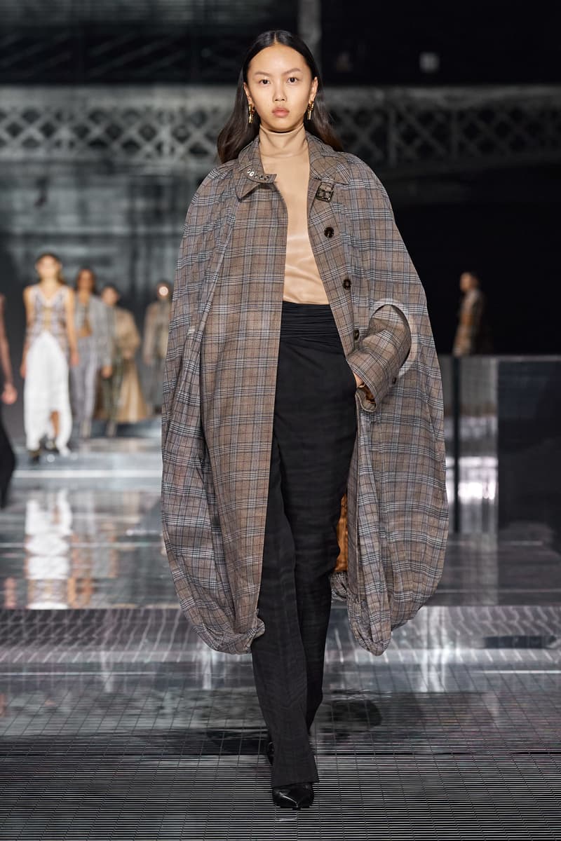 fall 2020 ready to wear burberry London fashion show