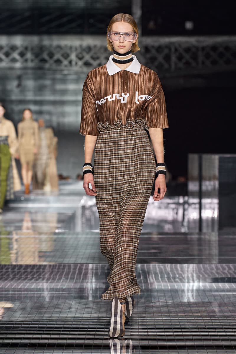fall 2020 ready to wear burberry London fashion show