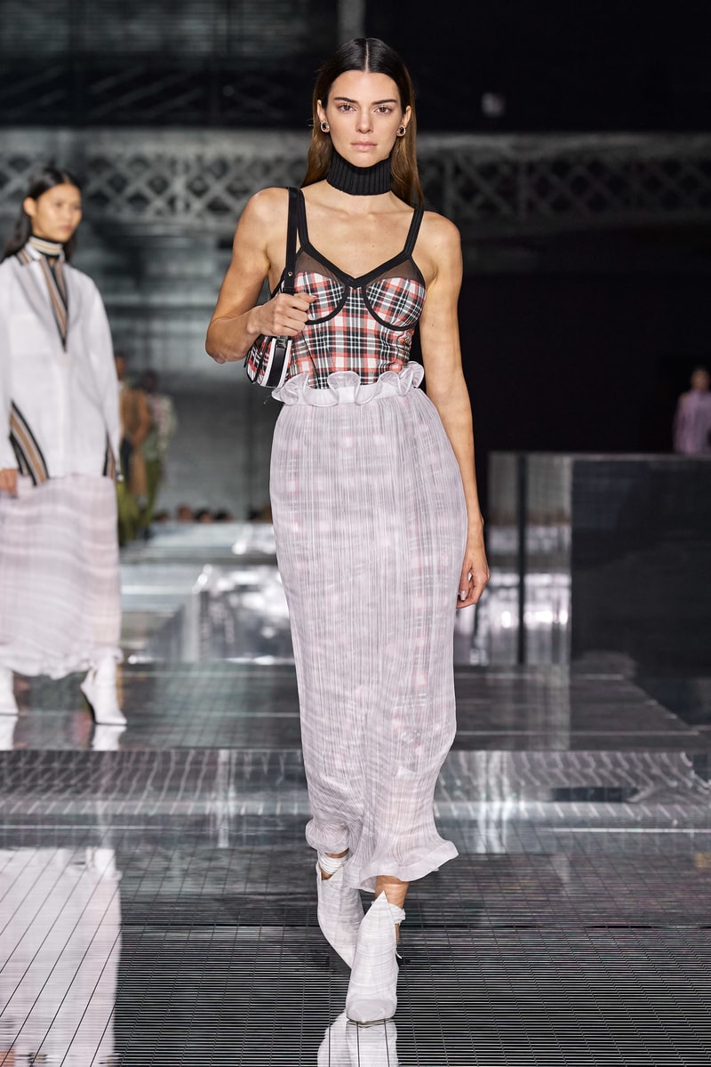 fall 2020 ready to wear burberry London fashion show