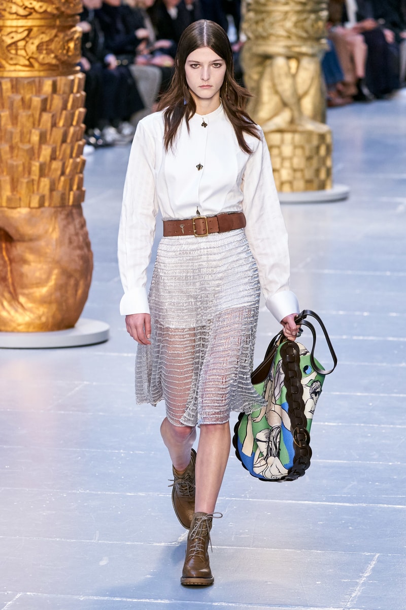 Chloé paris fashion show 2020 fw Sofia Steinberg model