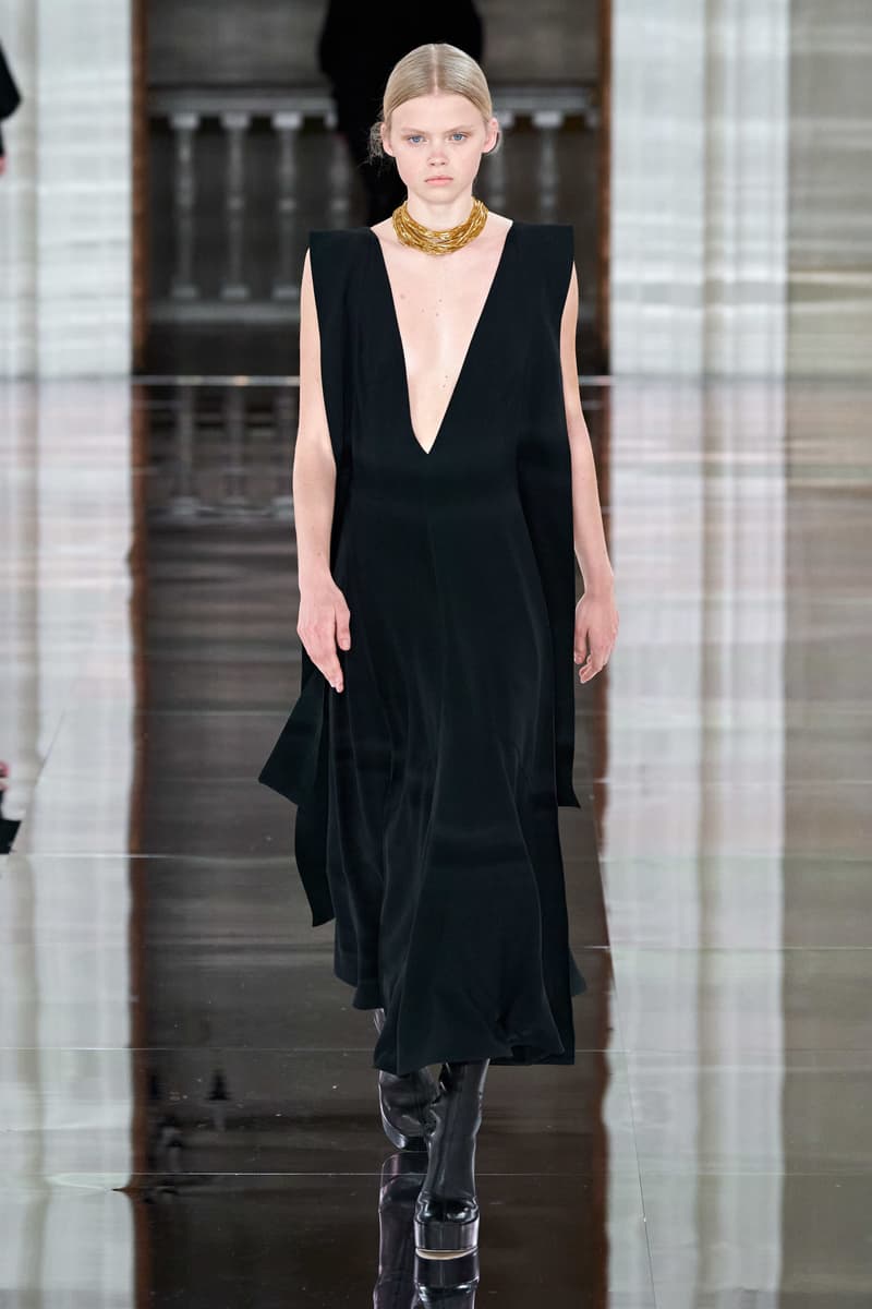 fall 2020 ready to wear Victoria beckham Lodon fashion week
