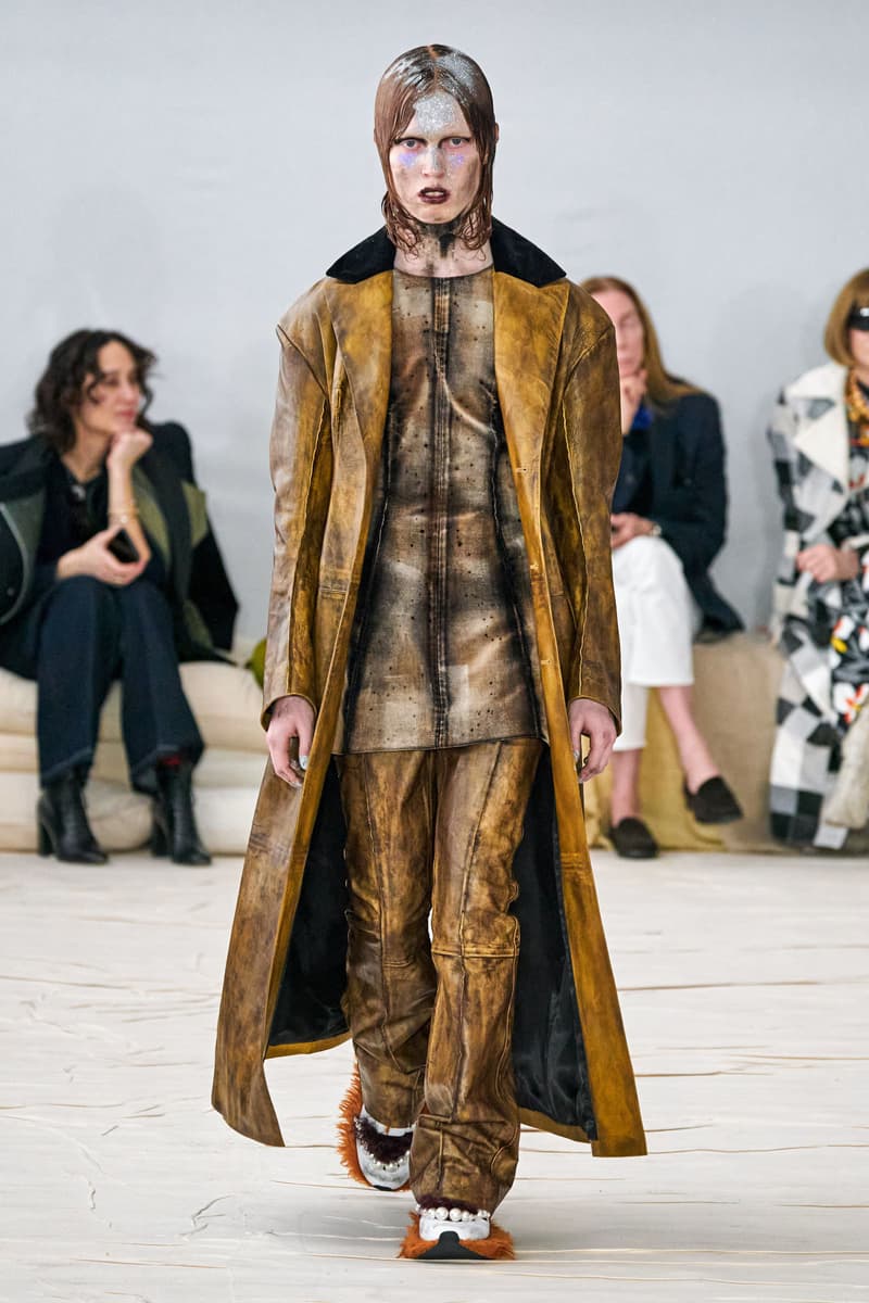 marni mfw 2020 fw rabbit alice in wonderland