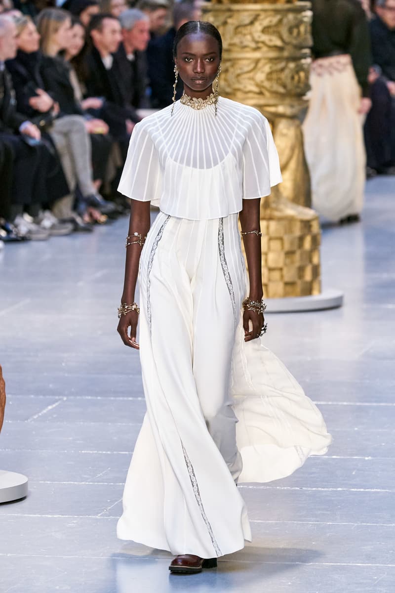 Chloé paris fashion show 2020 fw Sofia Steinberg model